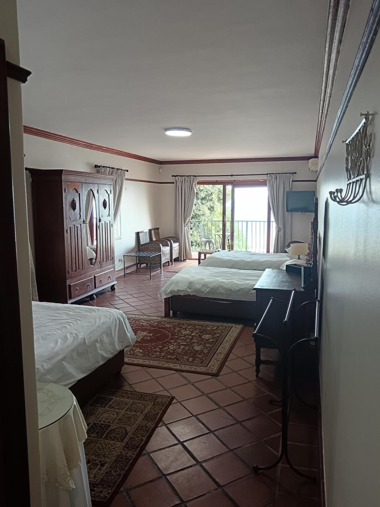 Berg En Zee Gasthof 4*