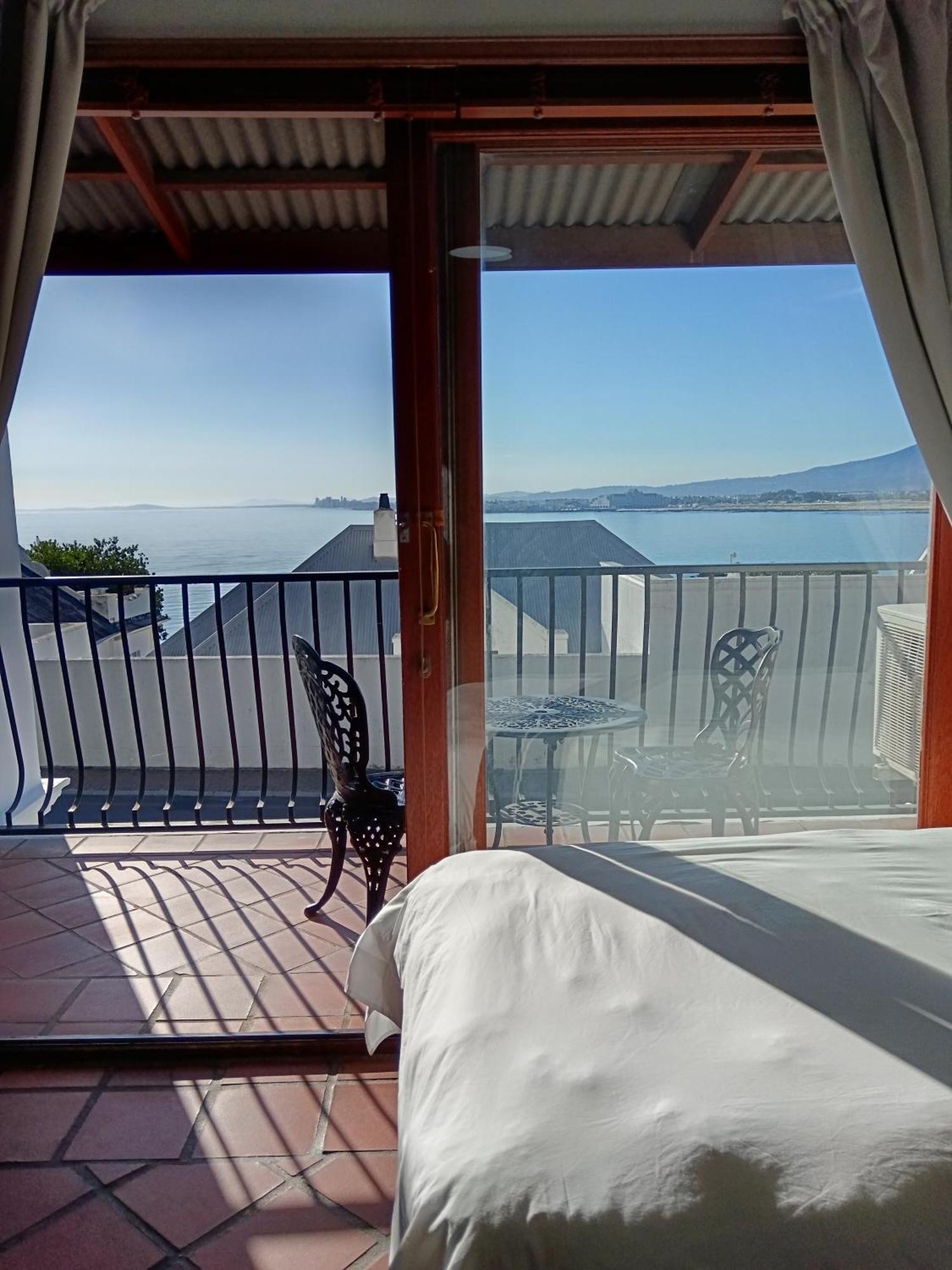 Berg En Zee Gasthof 4*